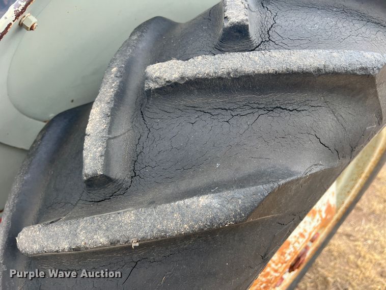 image for item DS8449 Ford 9N  tractor