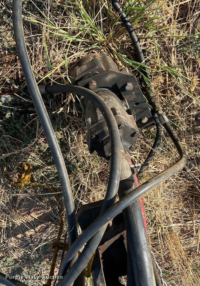 image for item DS8457 2003 MacDon  windrower