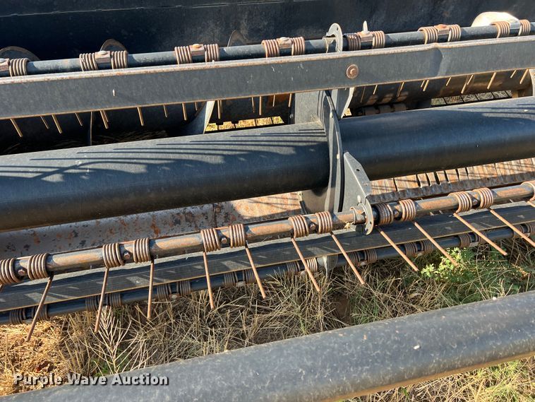 image for item DS8457 2003 MacDon  windrower