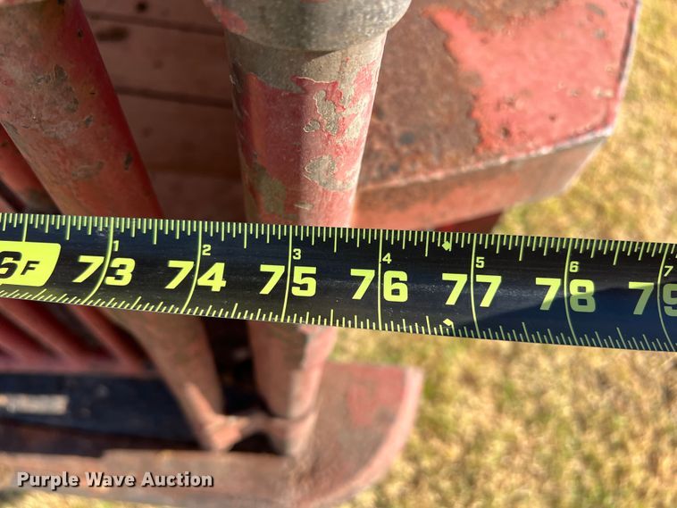 image for item DS8458 1998 Gooseneck  livestock trailer