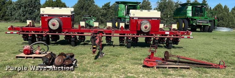 image for item DS8467 Case IH 900 Cyclo Air  planter