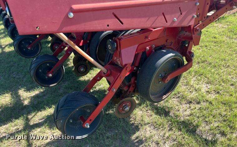 image for item DS8467 Case IH 900 Cyclo Air  planter