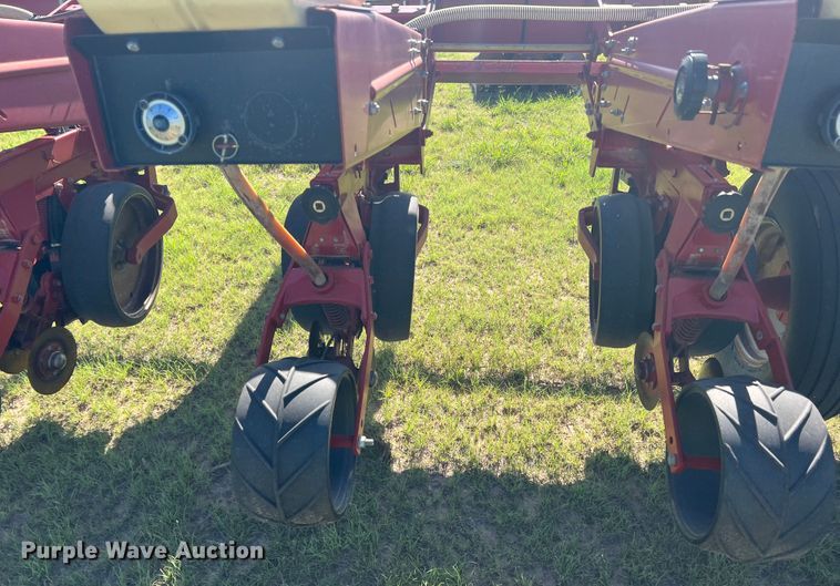 image for item DS8467 Case IH 900 Cyclo Air  planter