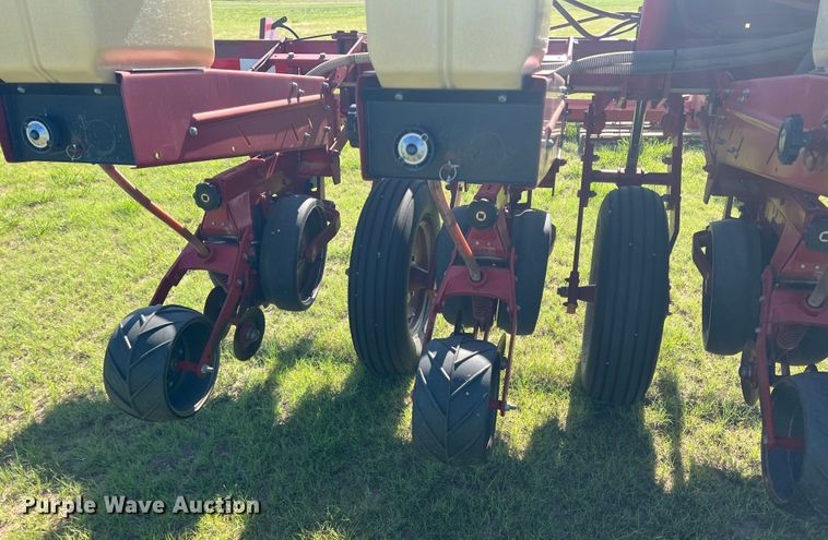 image for item DS8467 Case IH 900 Cyclo Air  planter