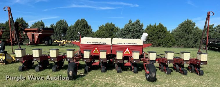 image for item DS8468 Case IH 900 Cyclo Air  planter
