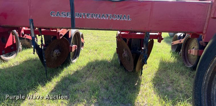 image for item DS8468 Case IH 900 Cyclo Air  planter