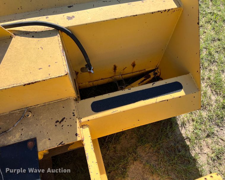 image for item DS8469 Erskine 1812X61  skid steer snow blower