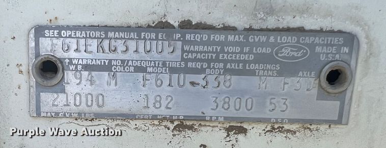 image for item DS8471 1970 Ford F610  grain truck