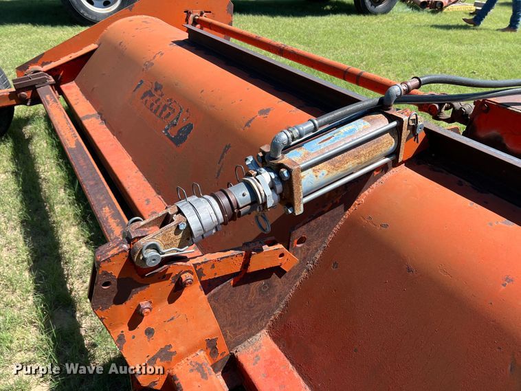 image for item DS8472 Flail mower