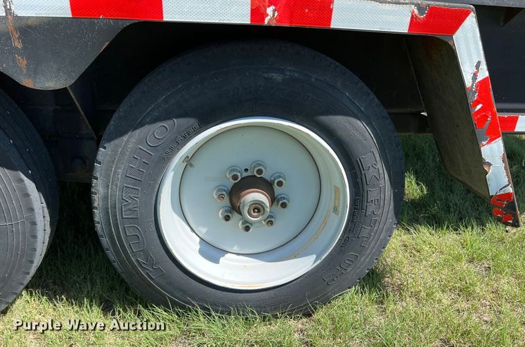 image for item DS8474 2007 Wilson 455KWC15  end dump trailer