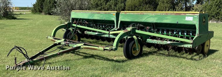 image for item DS8476 (2) John Deere 9000 grain drills