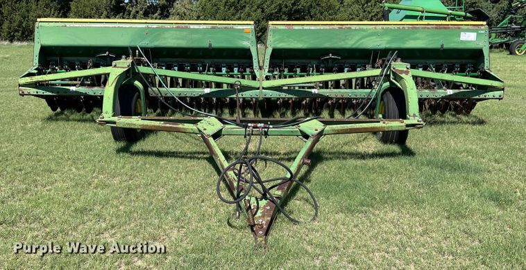 image for item DS8476 (2) John Deere 9000 grain drills