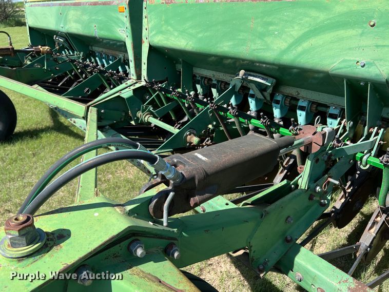 image for item DS8476 (2) John Deere 9000 grain drills
