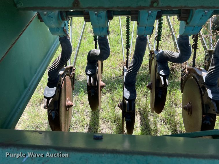 image for item DS8476 (2) John Deere 9000 grain drills