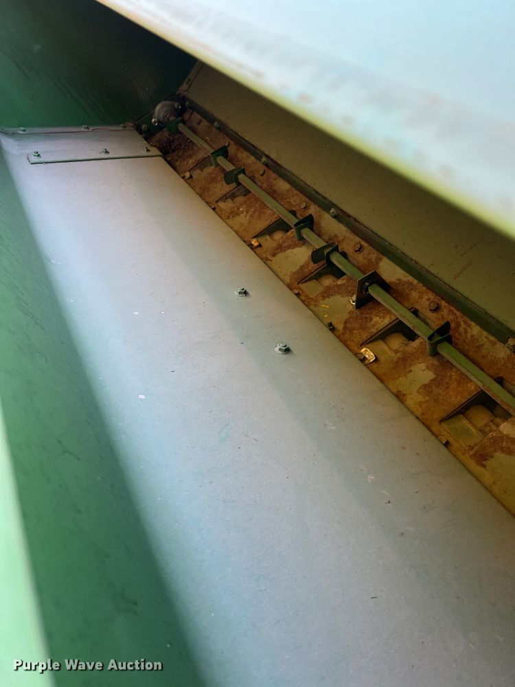 image for item DS8476 (2) John Deere 9000 grain drills