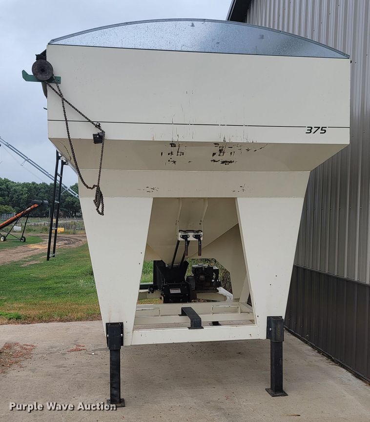 image for item JC9749 Friesen 375  seed tender