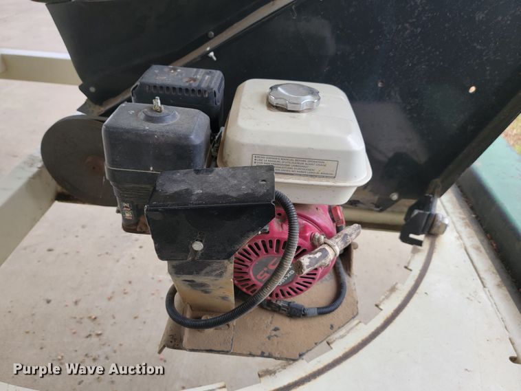 image for item JC9749 Friesen 375  seed tender