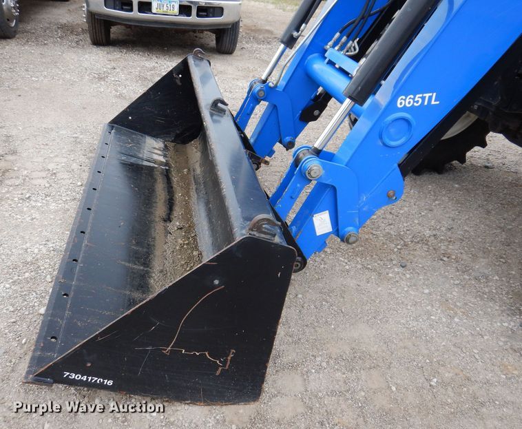 image for item JH9670 2015 New Holland T4.110  MFWD tractor