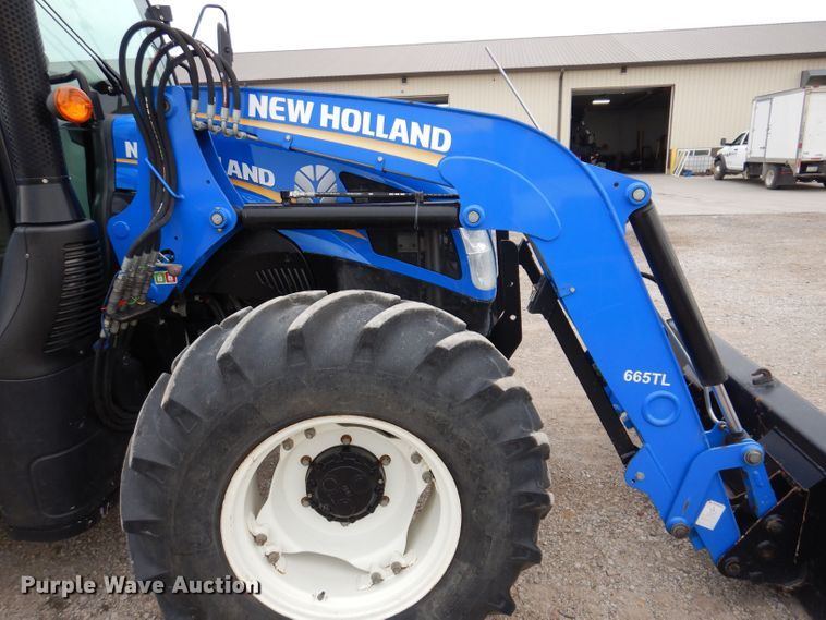 image for item JH9670 2015 New Holland T4.110  MFWD tractor
