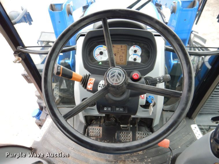 image for item JH9670 2015 New Holland T4.110  MFWD tractor