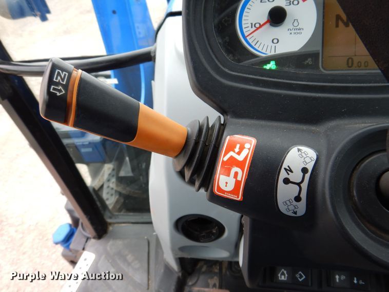 image for item JH9670 2015 New Holland T4.110  MFWD tractor