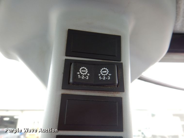 image for item JH9670 2015 New Holland T4.110  MFWD tractor