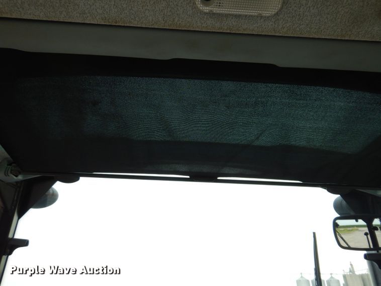 image for item JH9670 2015 New Holland T4.110  MFWD tractor