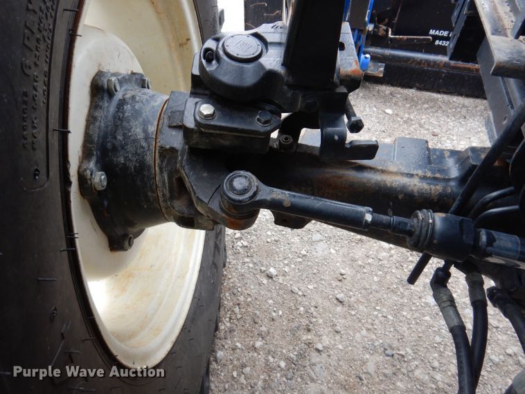 image for item JH9670 2015 New Holland T4.110  MFWD tractor