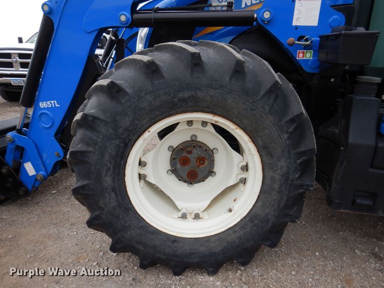 image for item JH9670 2015 New Holland T4.110  MFWD tractor