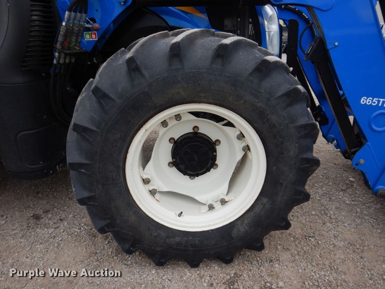 image for item JH9670 2015 New Holland T4.110  MFWD tractor