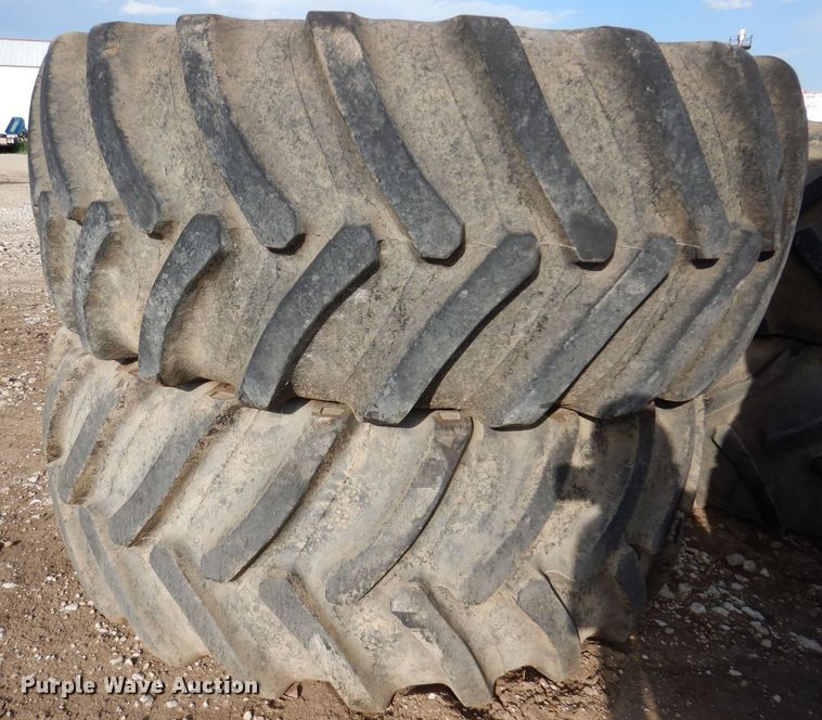 image for item JH9676 (4) Alliance A-360 floatation tires and wheels