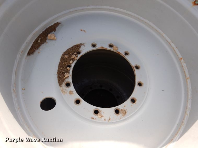 image for item JH9676 (4) Alliance A-360 floatation tires and wheels