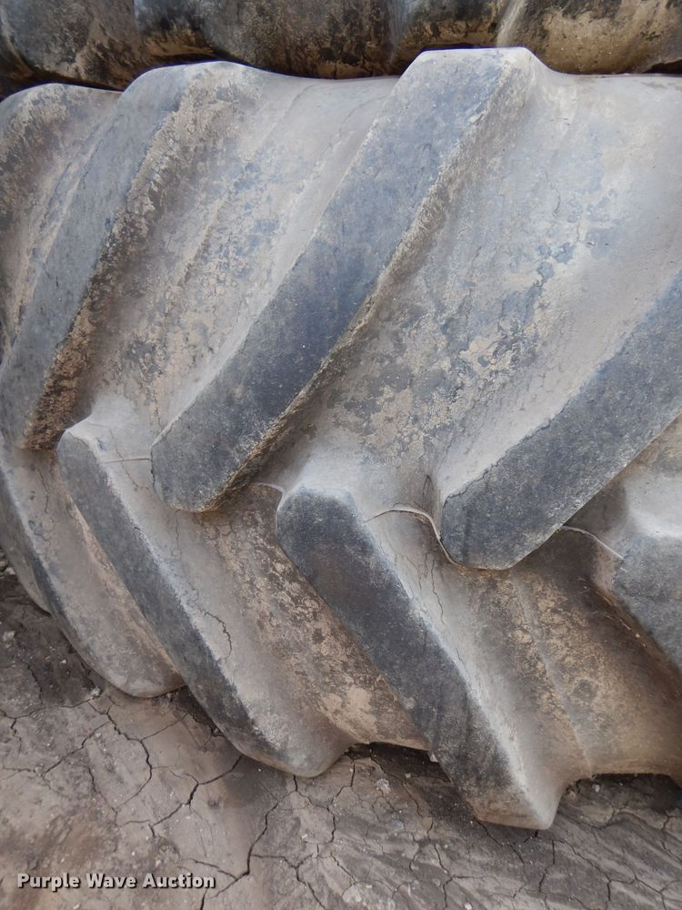 image for item JH9676 (4) Alliance A-360 floatation tires and wheels