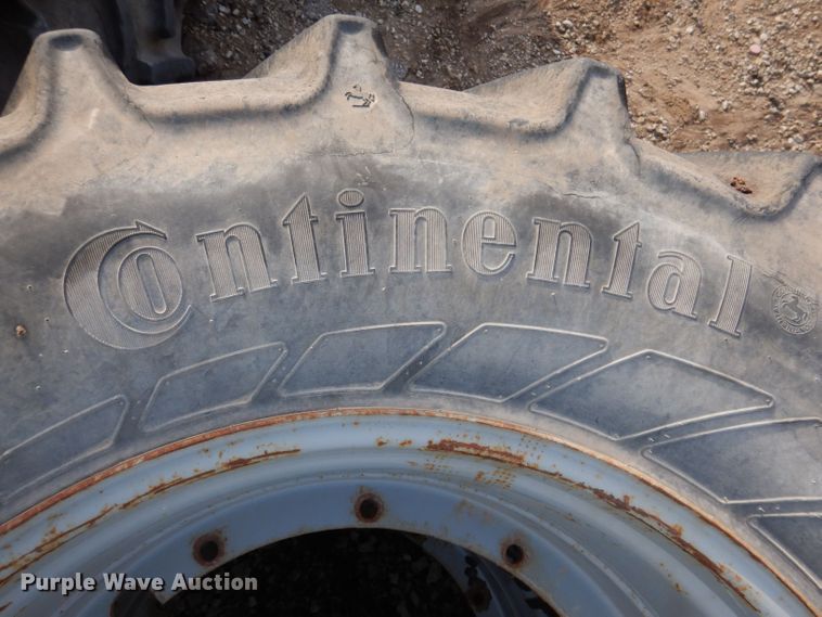 image for item JH9677 (4) Continental Contract AC65 floatation tires and wheels