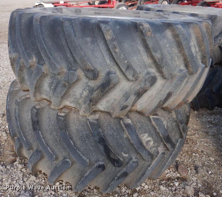 image for item JH9678 (4) Alliance A-360 floatation tires and wheels