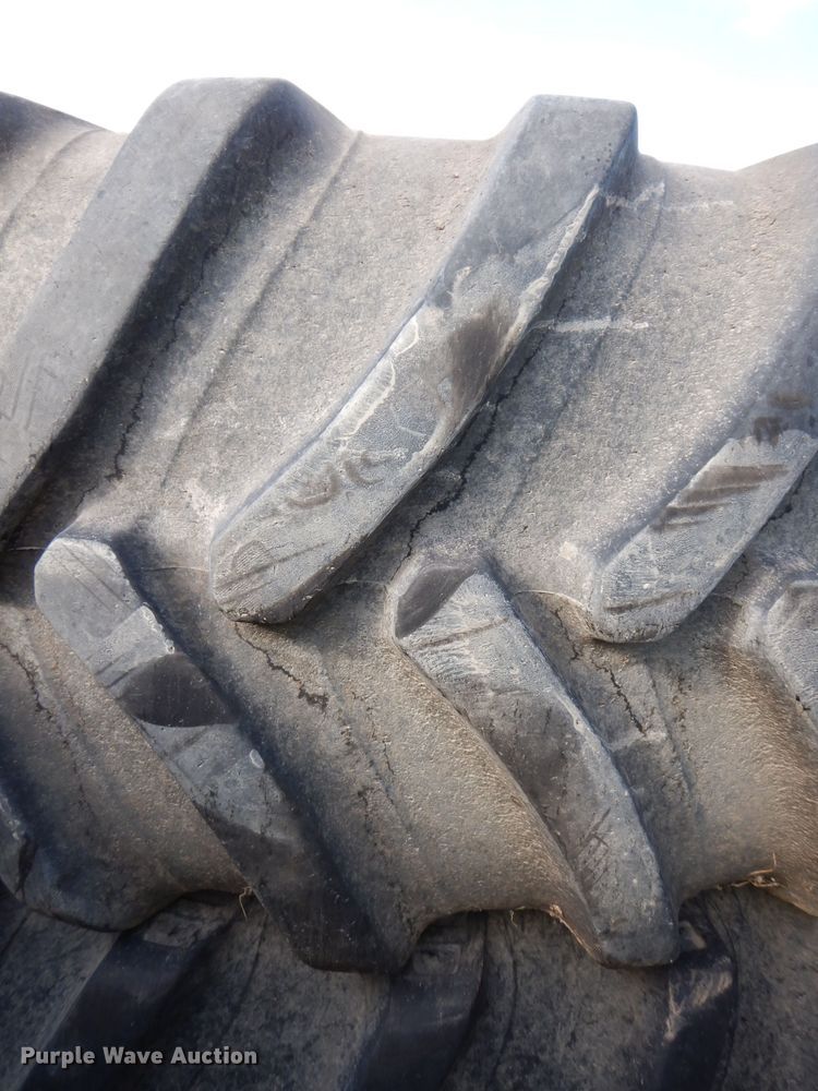 image for item JH9678 (4) Alliance A-360 floatation tires and wheels