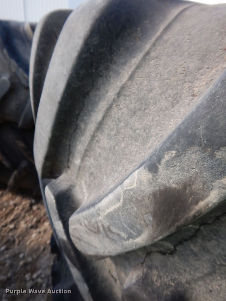 image for item JH9678 (4) Alliance A-360 floatation tires and wheels