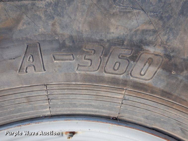 image for item JH9678 (4) Alliance A-360 floatation tires and wheels