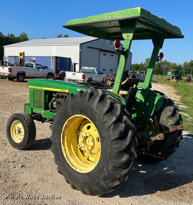 image for item JM9179 1974 John Deere 2030 tractor