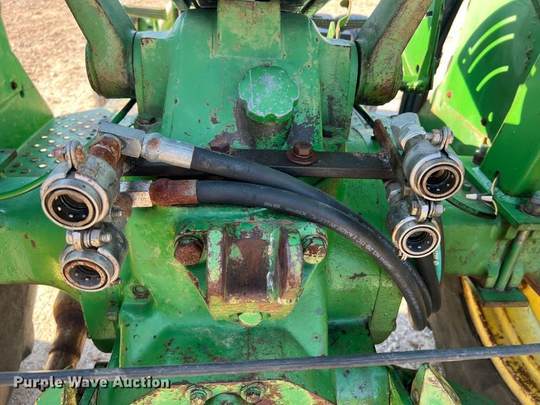 image for item JM9179 1974 John Deere 2030 tractor