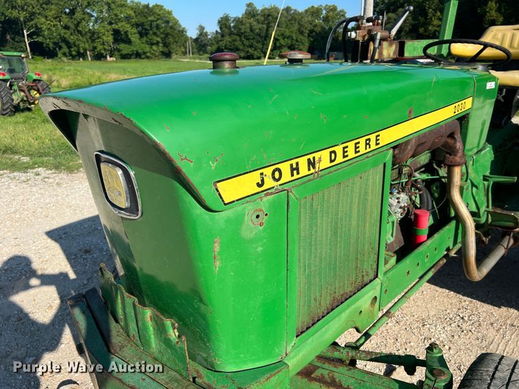 image for item JM9179 1974 John Deere 2030 tractor