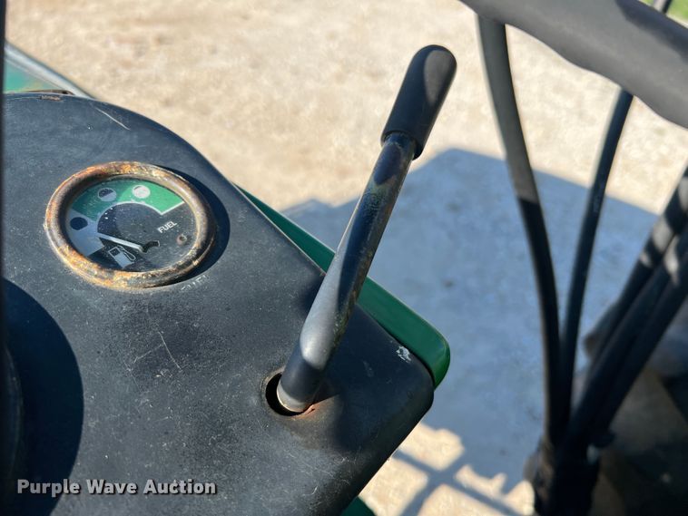 image for item JM9179 1974 John Deere 2030 tractor