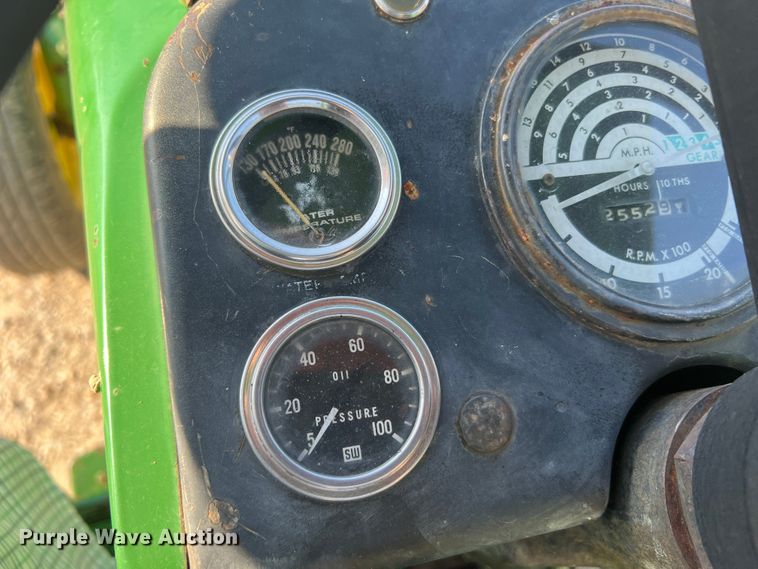 image for item JM9179 1974 John Deere 2030 tractor