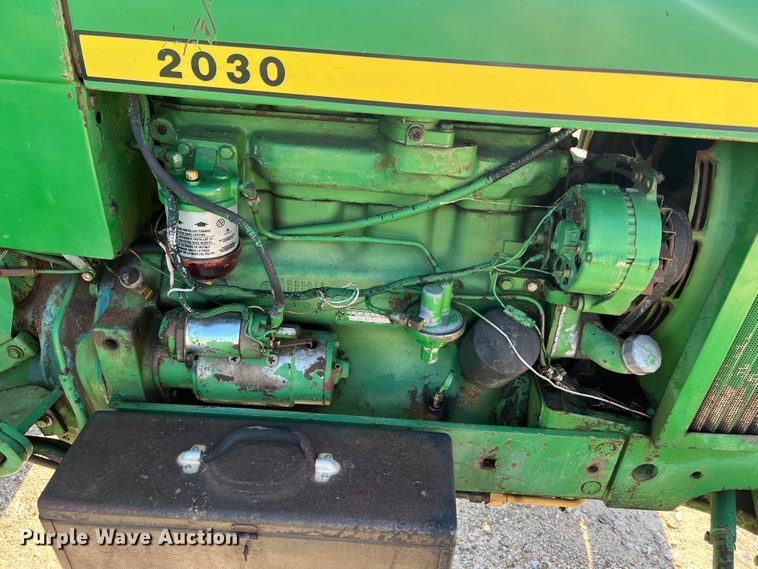 image for item JM9179 1974 John Deere 2030 tractor