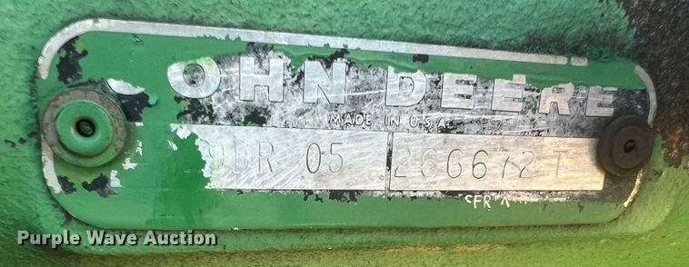 image for item JM9179 1974 John Deere 2030 tractor