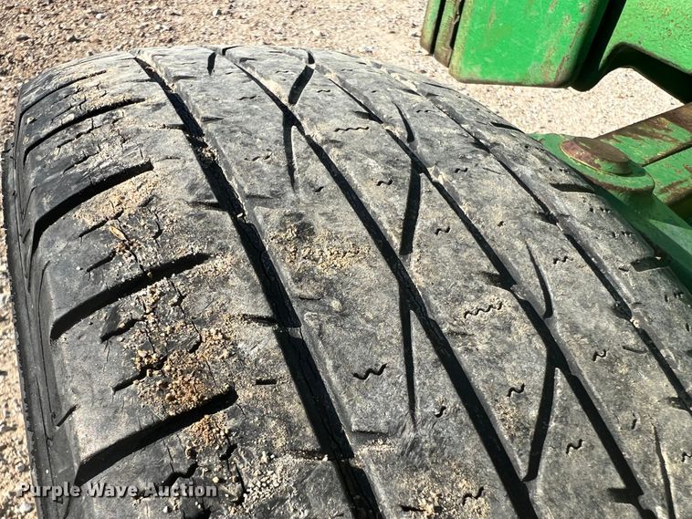 image for item JM9179 1974 John Deere 2030 tractor