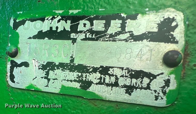 image for item JM9179 1974 John Deere 2030 tractor