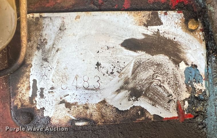 image for item JM9187 1957 International 350 Utility tractor