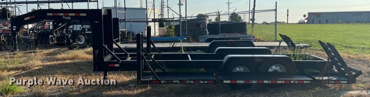 image for item JM9196 2011 Behnke  sprayer trailer