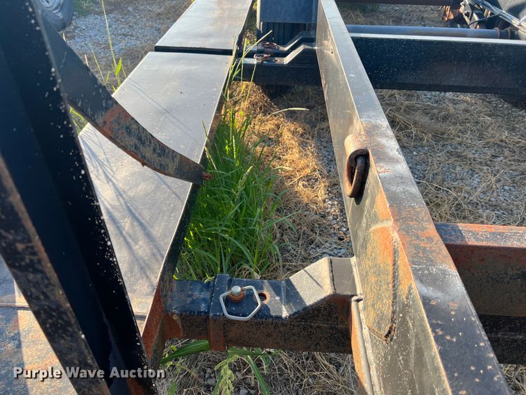 image for item JM9196 2011 Behnke  sprayer trailer